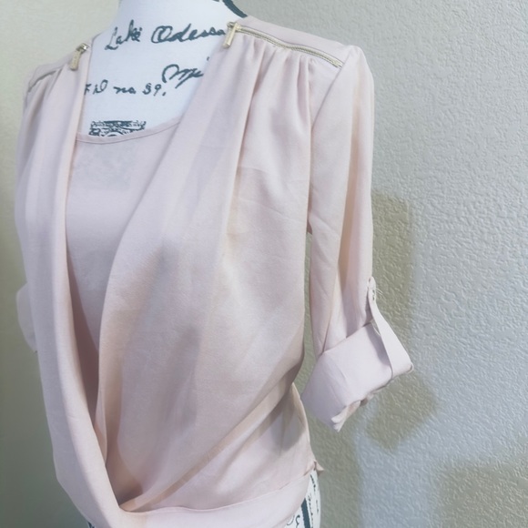 Calvin Klein Light Pink Draped Blouse with Gold Details - Picture 4 of 7